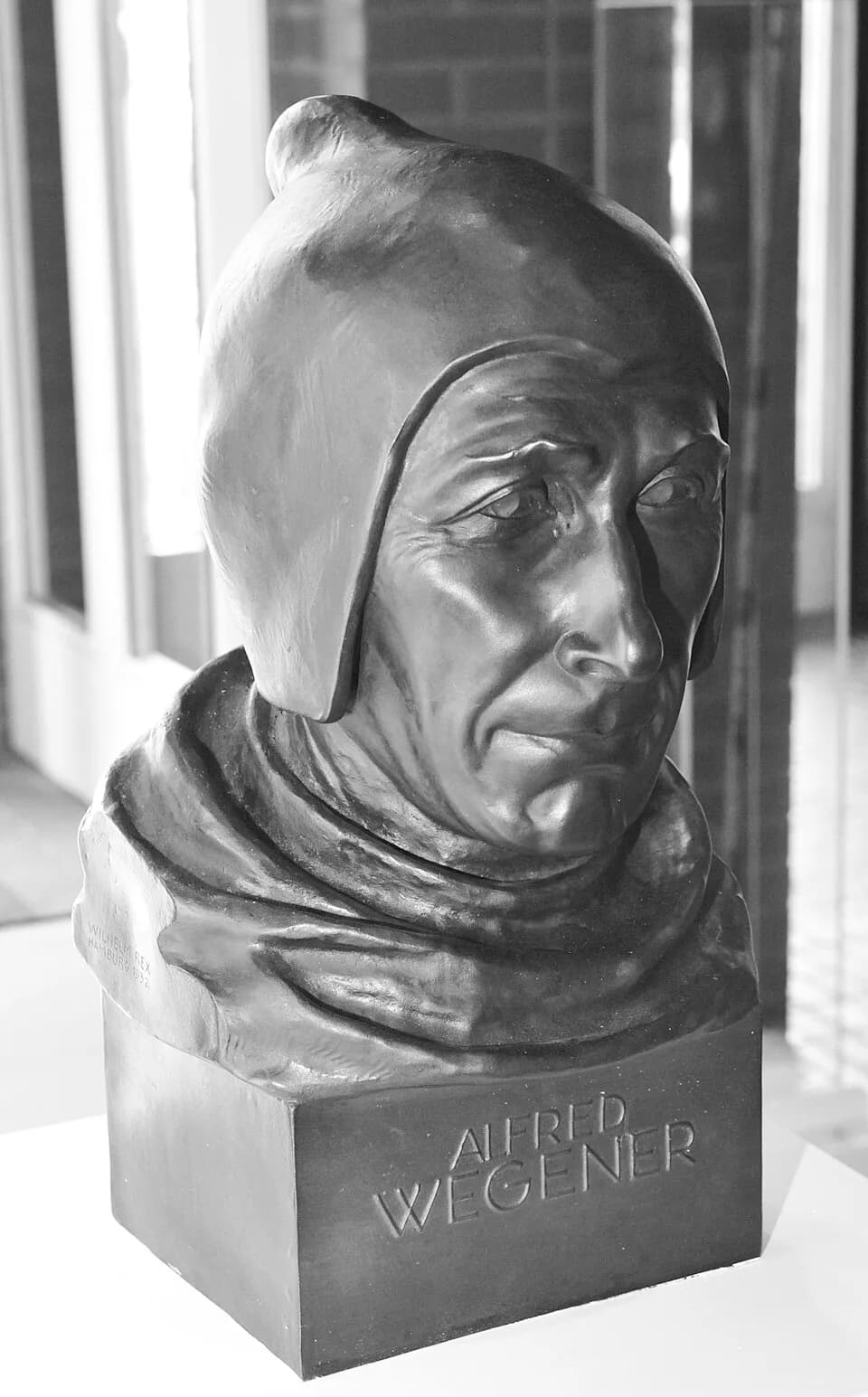 Alfred Wegener - Bust of Alfred Wegener at Alfred Wegener Institute in Bremerhaven