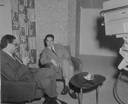Italo Calvino - Italo Calvino intervistato da Luigi Silori in RAI nel 1958