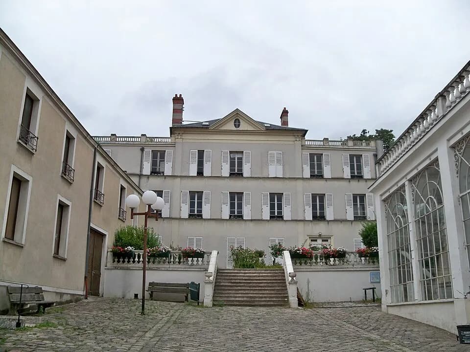 Nicolas Appert - Maison de Nicolas Appert à Massy, aujourd'hui Centre Social Saint Exupéry géré par la mairie