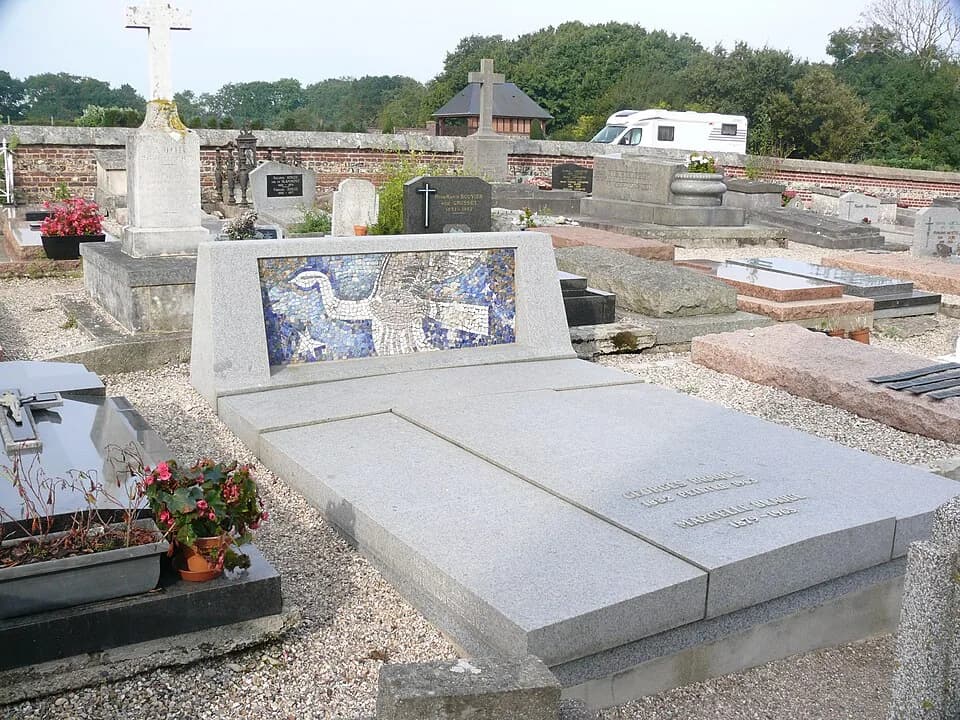 Georges Braque - Georges Braque , Grave Tomb Cimetière marin de Varengeville-sur-Mer