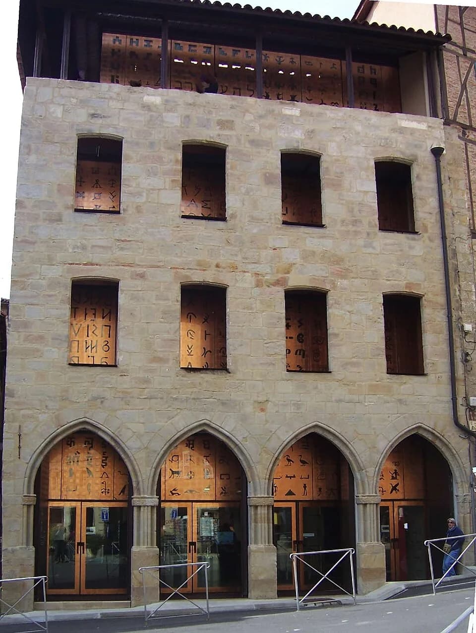 Jean-François Champollion - Façade du Musée Champollion à Figeac