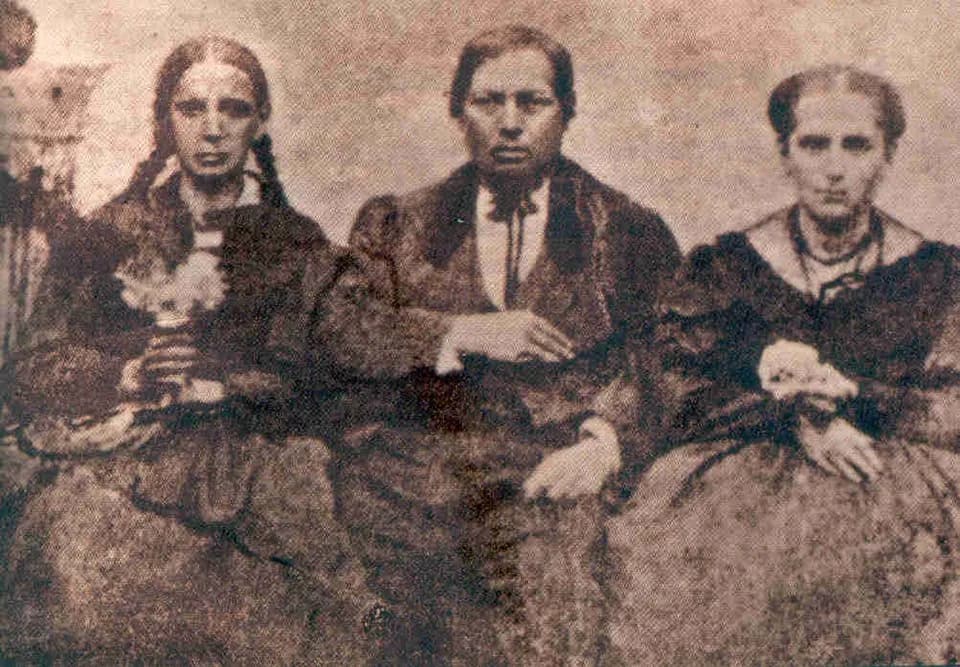 Benito Juárez - Photograph taken in July 1843, the day of the marriage between Benito Juárez (at the center) and Margarita Maza (at the right), in Oaxaca, Mexico. They are accompanied by Juaréz's sist