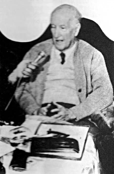 Vicente Aleixandre - Vicente Aleixandre, escritor español