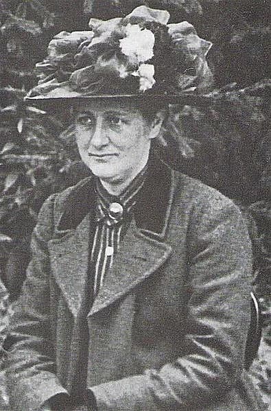 Beatrix Potter - Photo of Beatrix Potter 1912