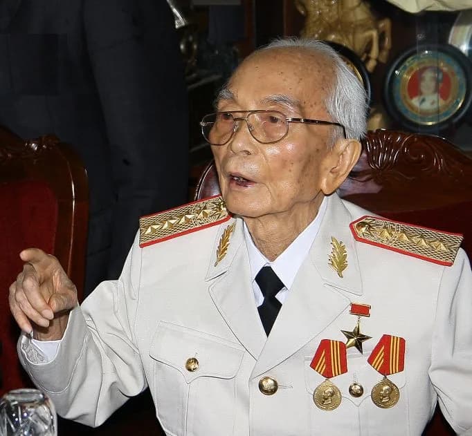 Võ Nguyên Giáp - O líder político e general vietnamita Vo Nguyen Giap