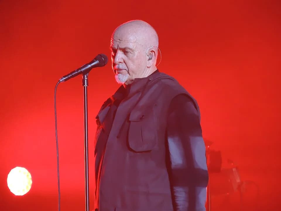 Steve Biko - Peter Gabriel during the Back to Front Tour at April 29th 2014 in the Festhalle in Frankfurt, performing the song "Biko"