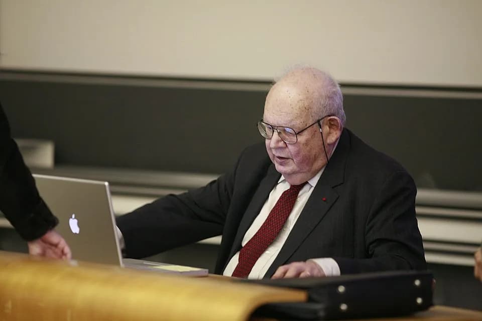 Benoit Mandelbrot - Benoît Mandelbrot at the EPFL, on the 14h of March 2007