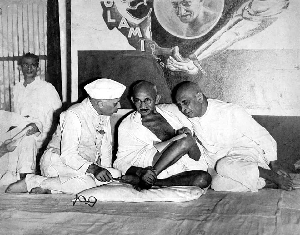 Sardar Vallabhbhai Patel - Nehru, Gandhi and Sardar Vallabhbhai Patel, All India Congress Committee meeting, Bombay, 1946.