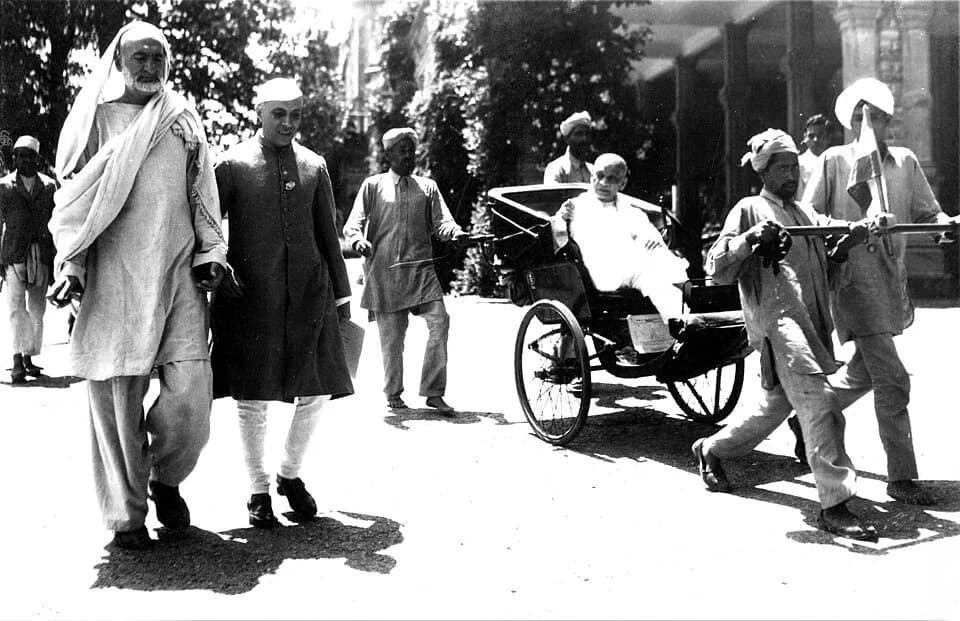 Sardar Vallabhbhai Patel - Abdul Ghafar Khan, Nehru, and Sardar Patel, Simla for the independence conference, 1946.