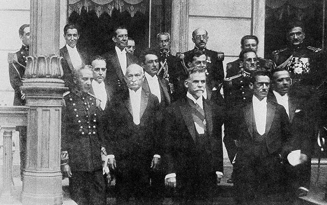 Getúlio Vargas - O Presidente do Brasil Washington Luiz e Ministério, 1926.