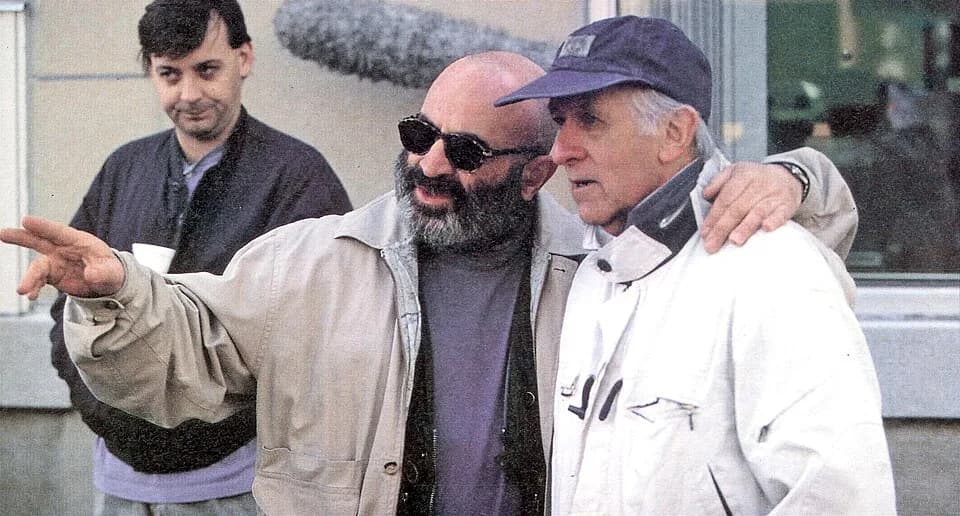 Bob Hoskins - Bob Hoskins and Freddie Francis on location in Montreal for Rainbow
