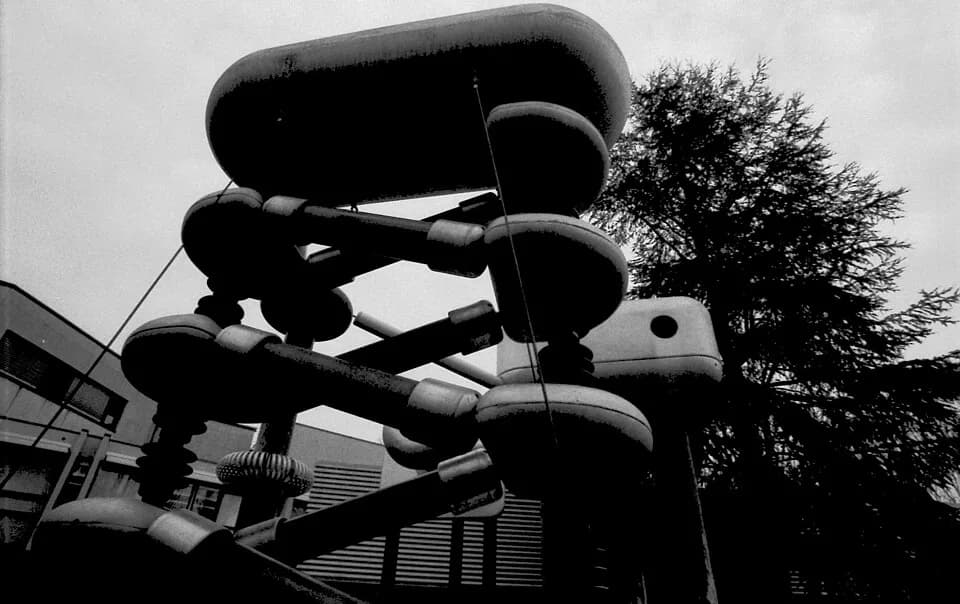 Ernest Walton - CERN: ATLAS et le Microcosme