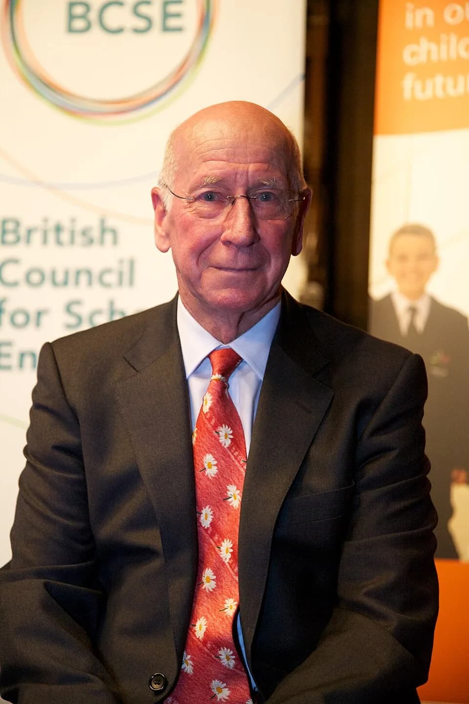 Bobby Charlton - Sir Bobby Charlton at the British Council for School Environments (BCSE) on 9 November 2010, Manchester Town Hall.