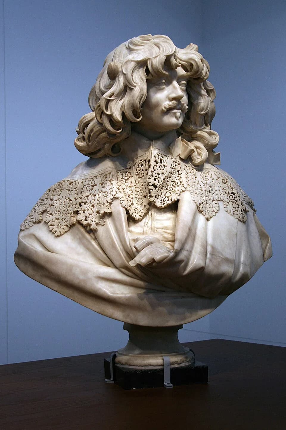 Gian Lorenzo Bernini - Buste de Thomas Baker (1606-1658) - Œuvre en marbre de Gian Lorenzo Bernini, dit Le Bernin ou Cavaliere Bernini  réalisée vers 1638 - Victoria &amp; Albert Museum (A,63:1,2-1921
