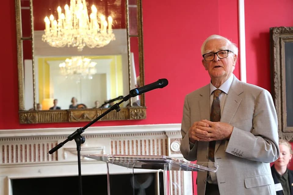 John le Carré - John le Carré giving his thrilling keynote speech