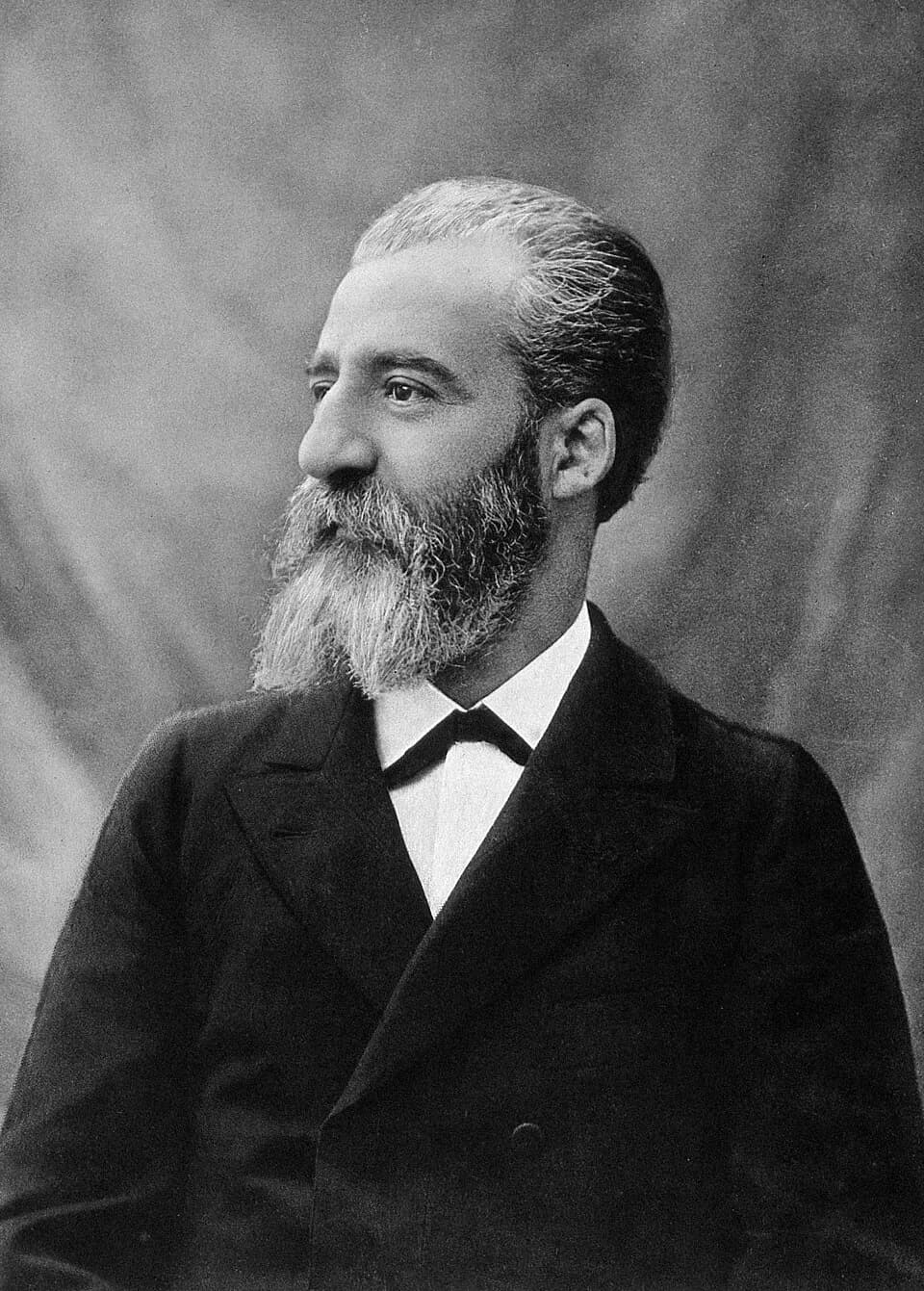 Henri Moissan - Portrait of Henri Moissan.