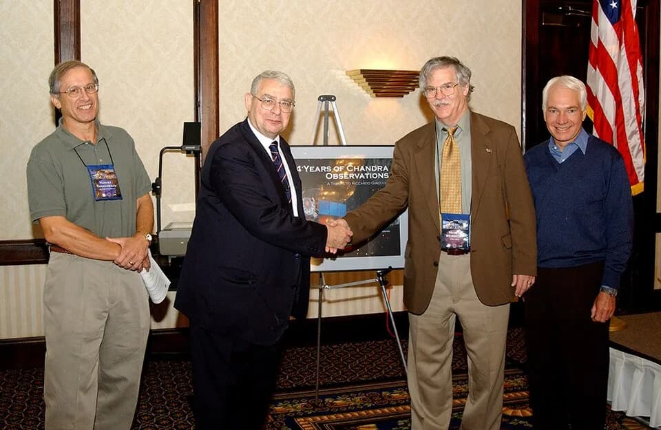 Riccardo Giacconi - Harvey Tananbaum, Riccardo Giacconi, Martin Weisskopf (Chandra Project Scientist) and Claude Canizares (PI for one of Chandra's instruments)