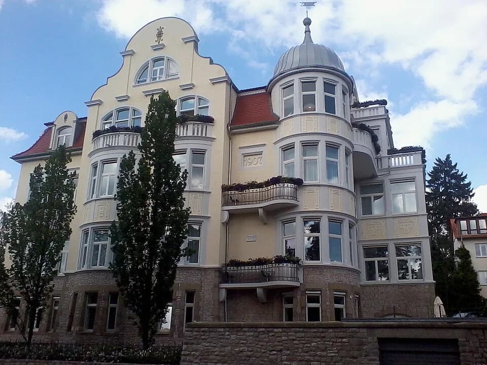Hermann Weyl - Villa Merkelstraße 3 in Göttingen, inschriftlich datiert 1907. Aufgenommen am 3. Juli 2012