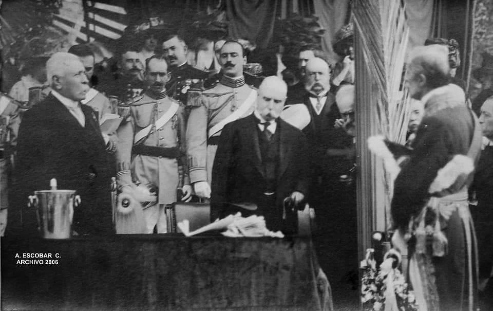 Porfirio Díaz - A Escobar C digital Archive
Mexico's hundred years of independece festivity, 1910; Presidente Porfirio Díaz, Mr. Guillermo de Landa y Escandón, Mr. Enrique Creel