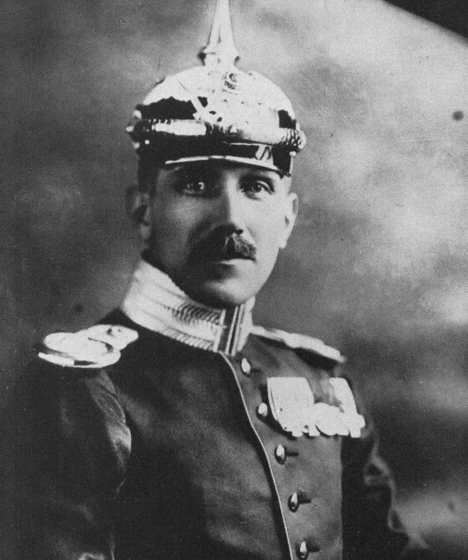 Franz von Papen - Future German Reich-Chancellor Franz von Papen as a Military Attaché in Washington D.C. in 1914.