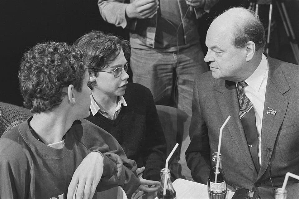 Nikolay Basov - Kinderen praten met Nobelprijswinnaars in Amsterdam; Nicolai Basov