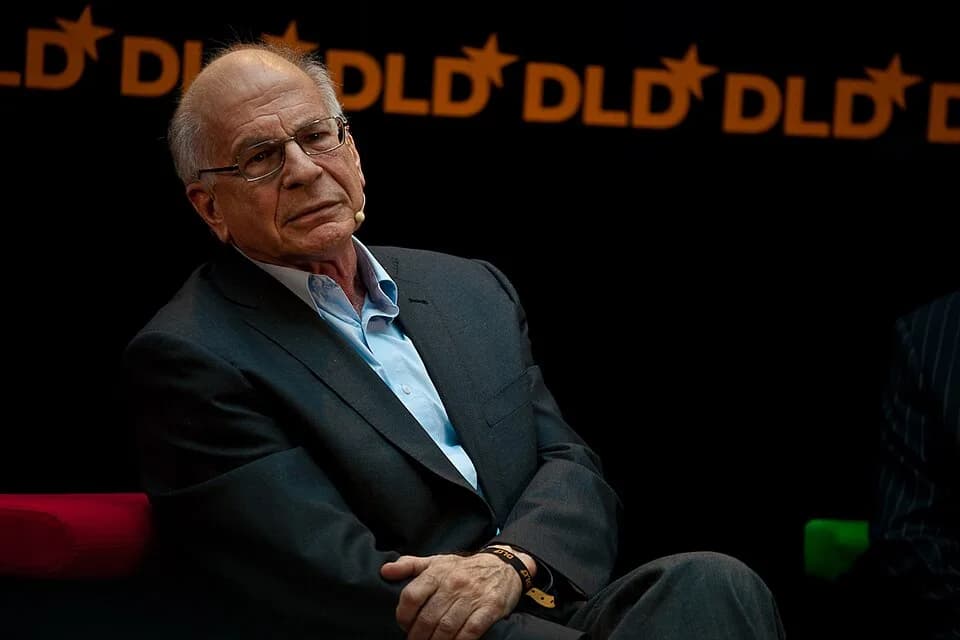 Daniel Kahneman - <a href="https://creativecommons.org/licenses/by-sa/3.0/no/" rel="noreferrer nofollow"></a>This work by <a href="http://nrkbeta.no" rel="noreferrer nofollow">nrkbet