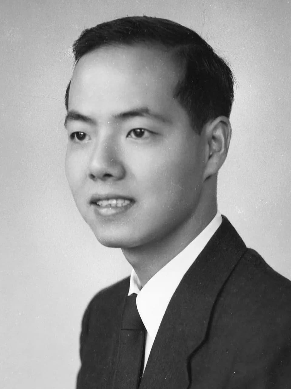 Tsung-Dao Lee - ​李政道诺奖官方肖像照的清晰原件