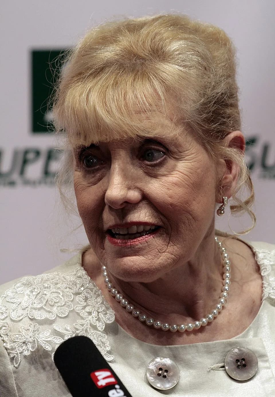 Betty Williams - Betty Williams at the Women's World Award 2009 (Wiener Stadthalle, Vienna, Austria) where she recieved the 'World Achievement Award'.