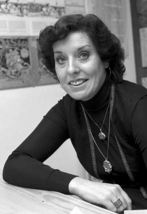 Betty Williams - Betty Williams