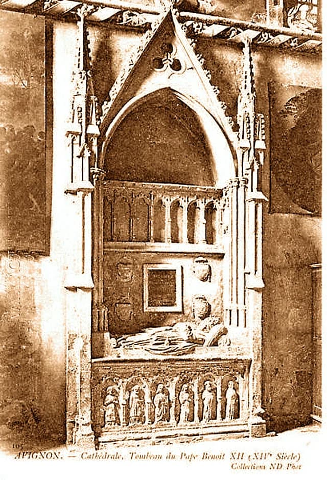 Benedict XII - Tombeau de Benoît XII dans la cathédrale Notre-Dame des Doms