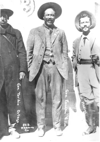 Pancho Villa - Generales Toribio Ortega, Villa y Coronel Juan Medina.