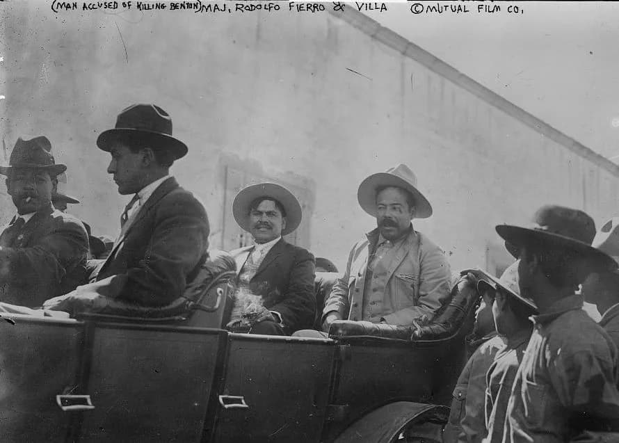 Pancho Villa - Rodolfo Fierro y Pancho Villa
