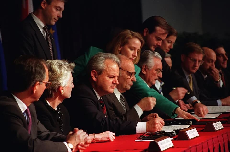 Alija Izetbegović - President Slobodan Milosevic of the Federal Republic of Yugoslavia, President Alija Izetbegovic of the Republic of Bosnia and Herzegovina, and President Franjo Tudjman of the Repub