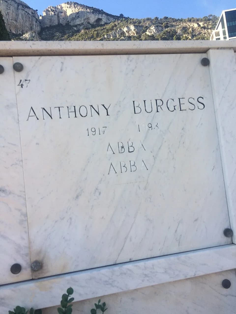 Anthony Burgess - Casier funéraire de Burgess à Monaco