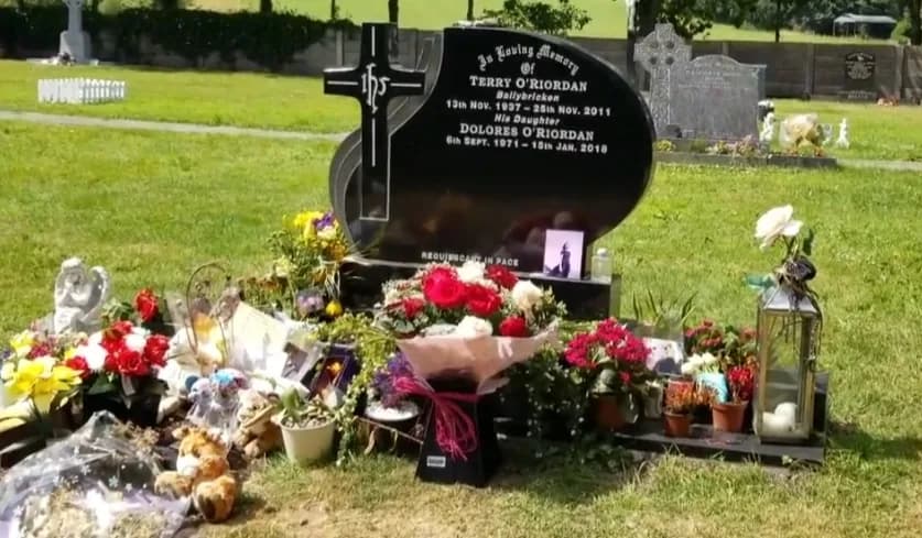 Dolores O'Riordan - Photo from the grave of Dolores O'Riordan taken in 2018.