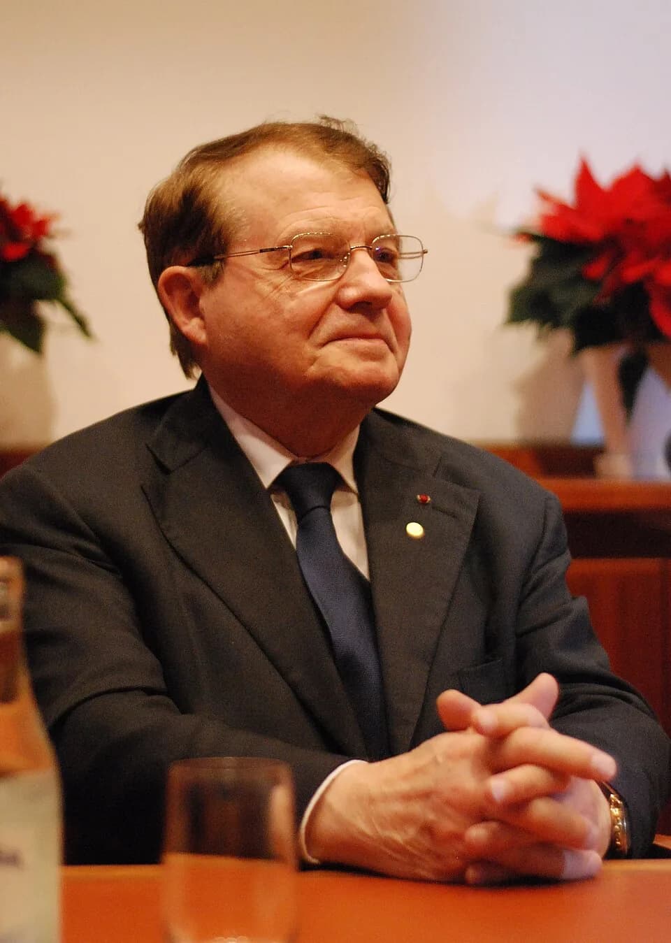 Luc Montagnier - Luc Montagnier, Nobel Prize Laureate for Physiology or Medicine 2008, at a press conference at the Karolinska in Solna