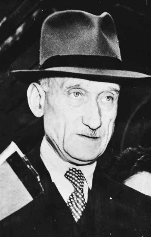 Robert Schuman - For documentary purposes the German Federal Archive often retained the original image captions, which may be erroneous, biased, obsolete or politically extreme. ADN-ZB
Robert Schuman,