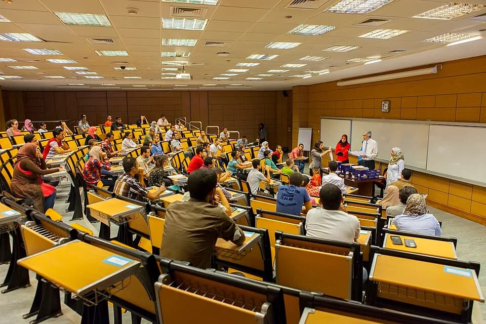 Ahmed Zewail - Students in the lecture room