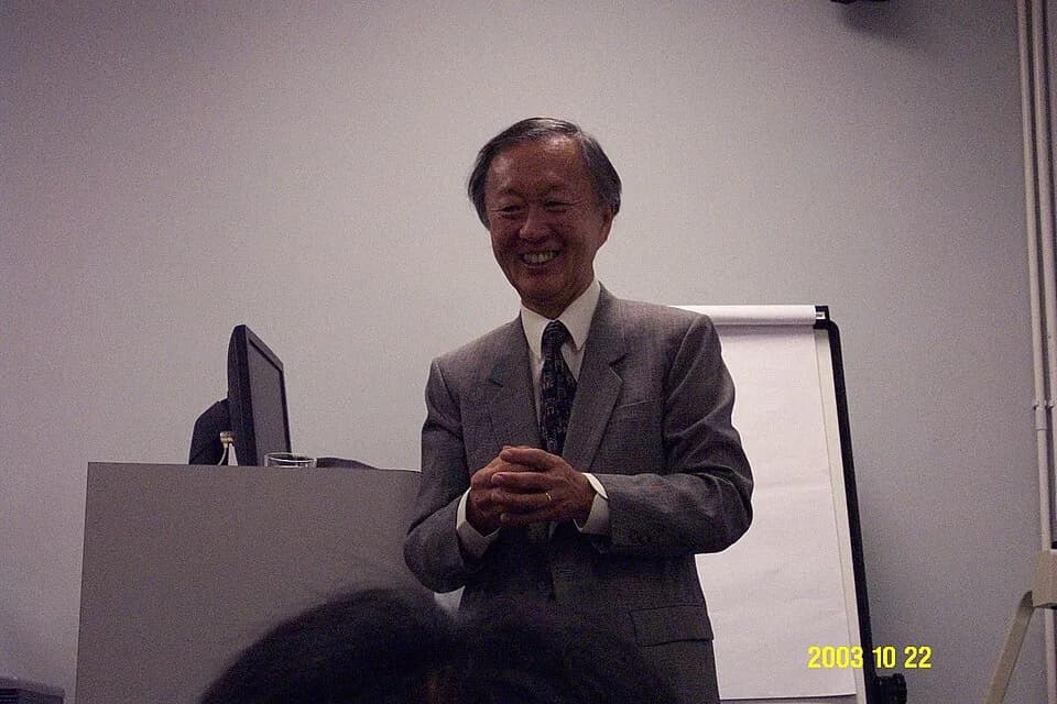 Charles K. Kao - Charles K. Kao in lecture