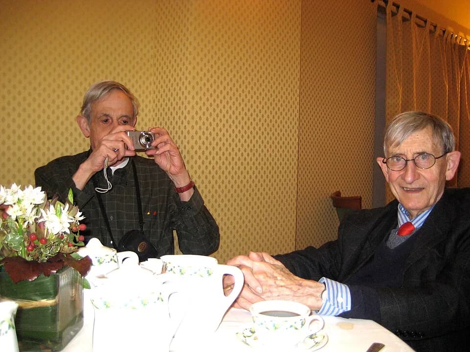 Freeman Dyson - Photo of Freeman Dyson with John Nash in Rome for 2008 Festival della Matematica event