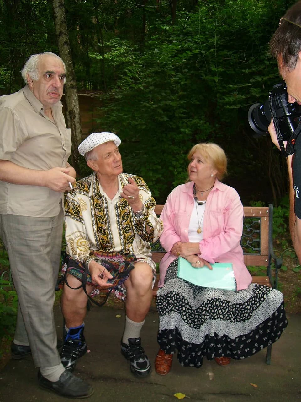Yevgeny Yevtushenko - Евгений Рейн и Евгений Евтушенко в Доме-музее Б.Ш.Окуджавы в Переделкино.
