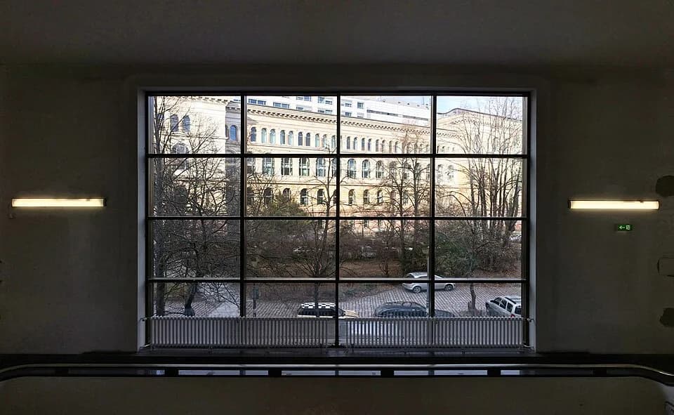 Ernst Ruska - Ernst-Ruska-Gebäude, Physikalische Institute, Technische Universität Berlin, Hardenbergstraße, Berlin-Charlottenburg, 1929–1931, Otto Weißgerber, Fritz Schirmer (Preußische Staatsbauverw
