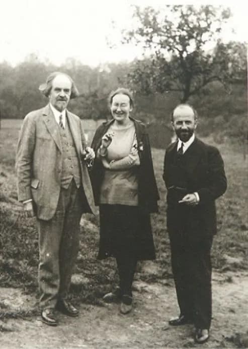 Nikolai Berdyaev - Н. А. Бердяев, Е. Ю. Скобцова (будущая мать Мария), о. Стефан Цанков. 1930 г.