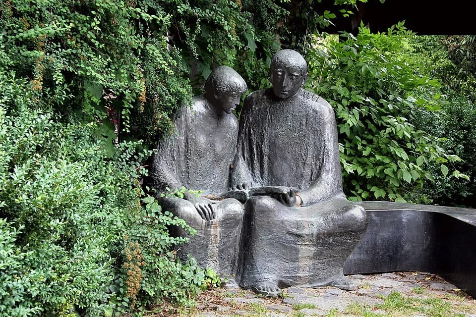 Meister Eckhart - Meister Eckhart, Skulptur in Bad Wörishofen, Kneippstraße