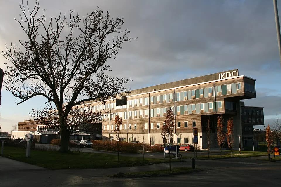 Ingvar Kamprad - Wikipedia Academy 2008 in Lund, Sweden.
Ingvar Kamprad Design Center (IKDC) building of Lund University, from the east, in the morning.