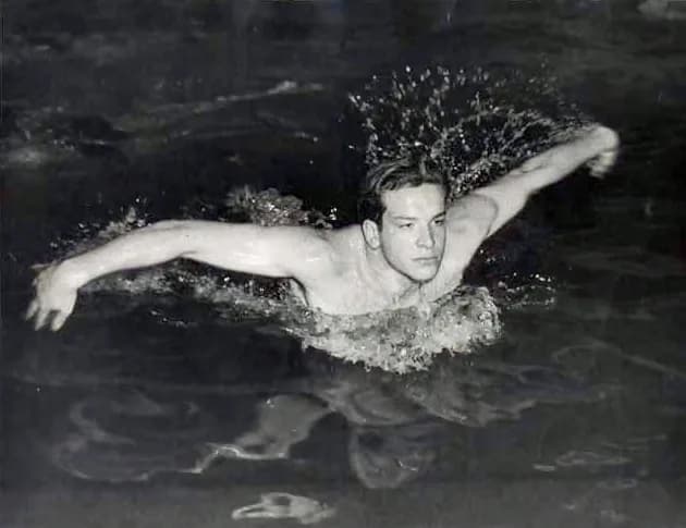 Bud Spencer - Carlo Pedersoli (Bud Spencer) as a professional swimmer.
