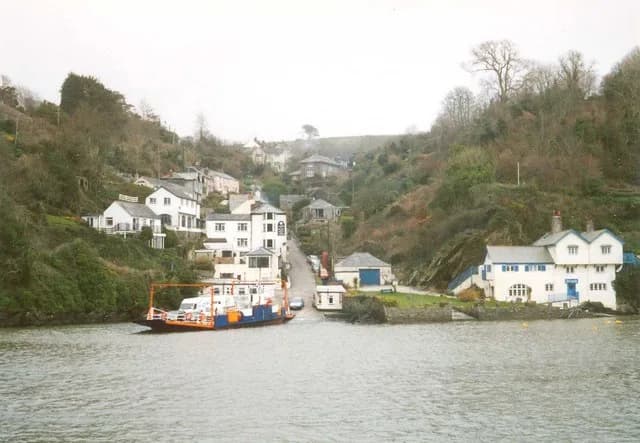 Daphne du Maurier - Bodinnick Ferry, Lanteglos CP Seen from Fowey, probably from the end of a jetty using telephoto.