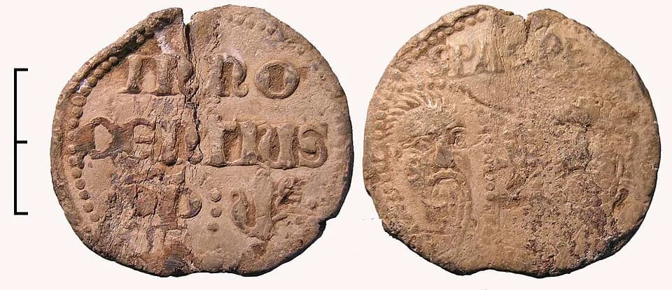 Innocent V - Papal lead bulla of Innocent V, 1276.



Obv. Heads of SS Peter and Paul, three-quarters facing SPA SPE



Rev. INNO/CENTIVS/PP V set within a beaded ring.



At the upper and lower edges