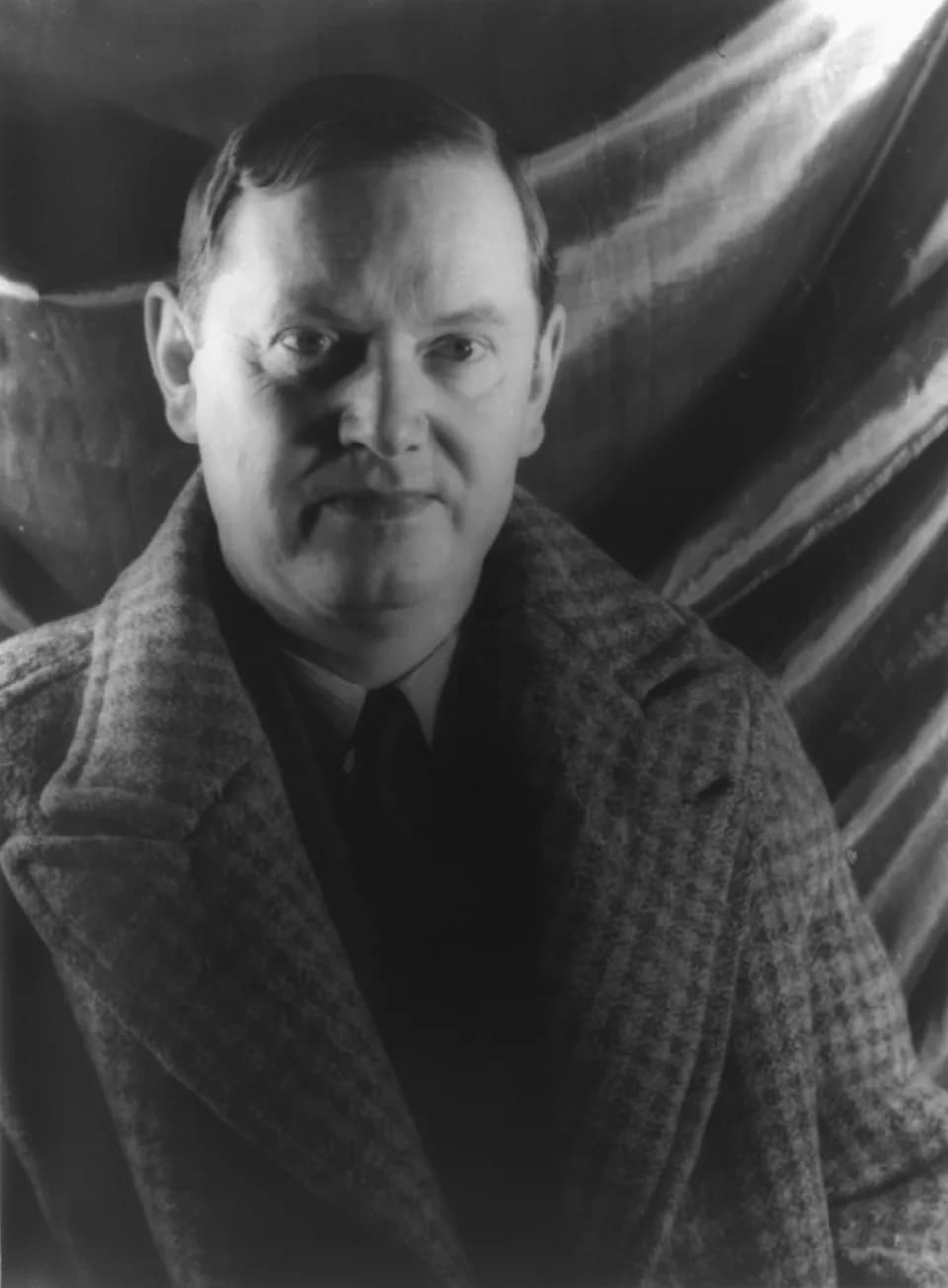 Evelyn Waugh - Portrait of Evelyn Waugh