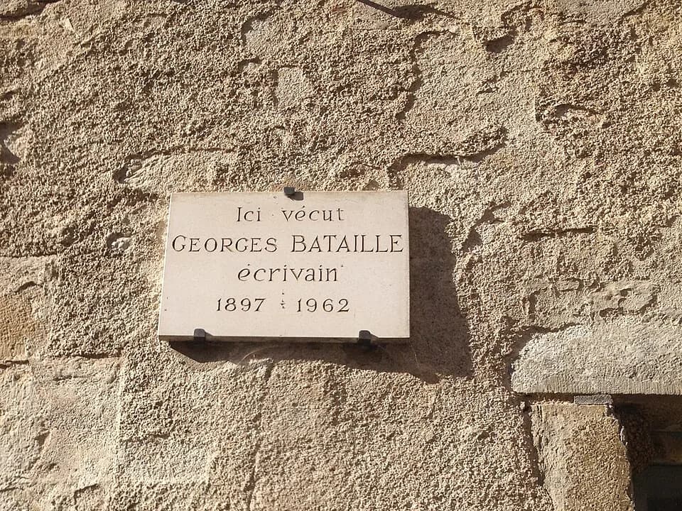 Georges Bataille - Maison de Georges Bataille (Vézelay) - plaque en 2014.